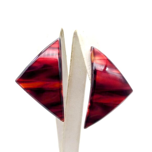 Rusty Brown Acrylic Earrings, Mod Curved Vintage Triangle Clip Ons - Picture 3 of 6